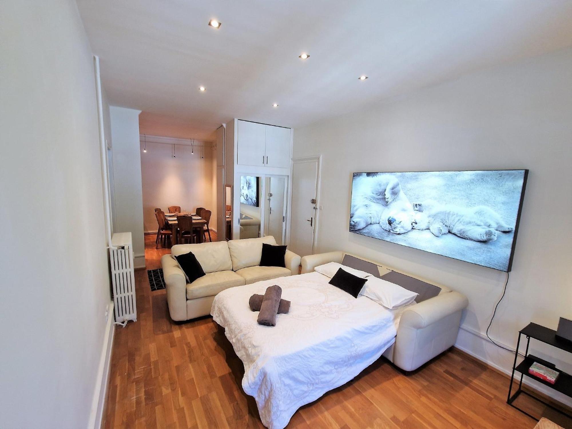 Immeuble Historique Centre Apartment